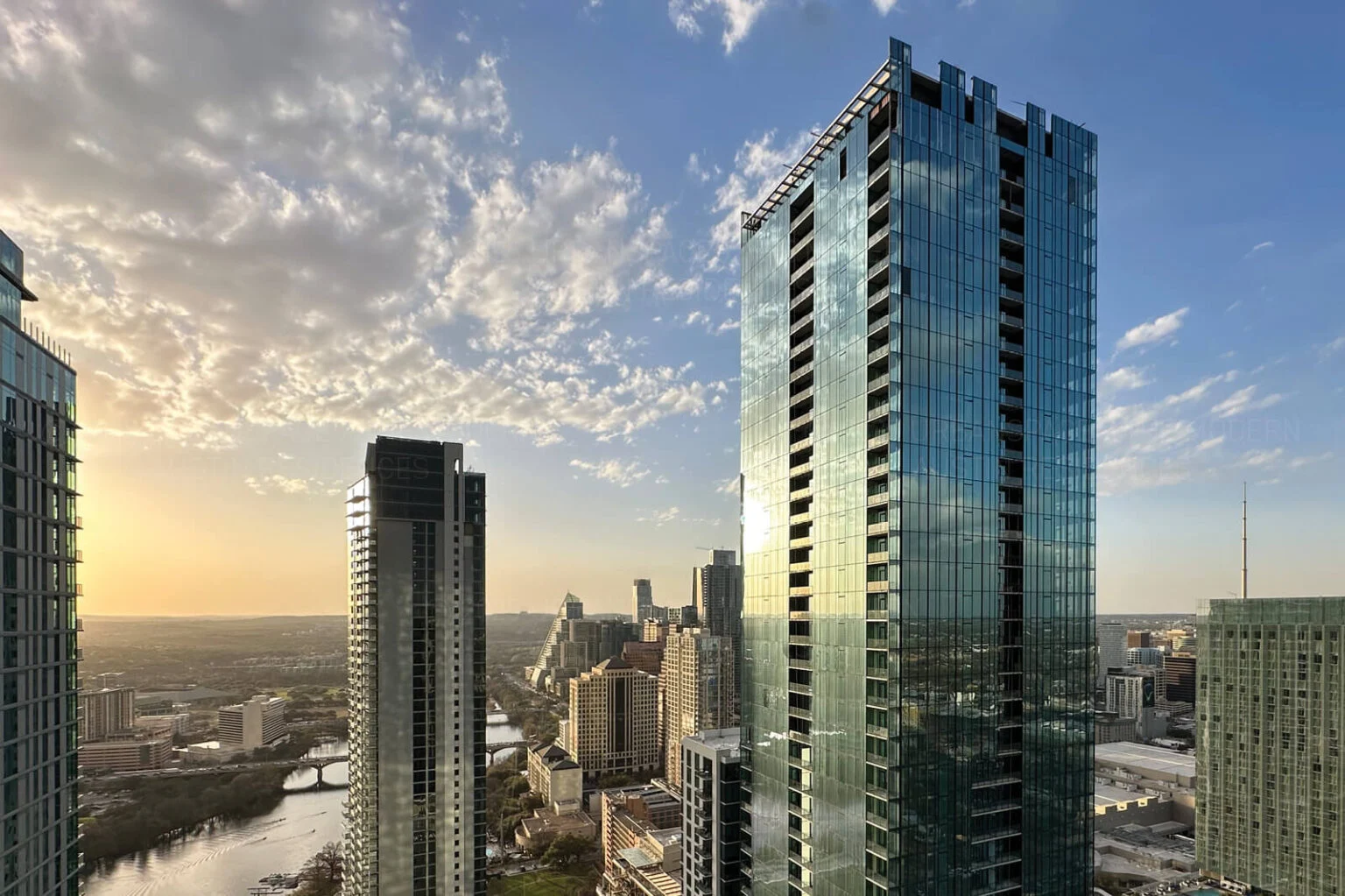The Modern Austin Residences